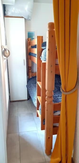 לה ברקרה Residence Pointe Vermeille - Charmant Studio Cabine Avec Jolie Vue Sur Le Lac Marin מראה חיצוני תמונה