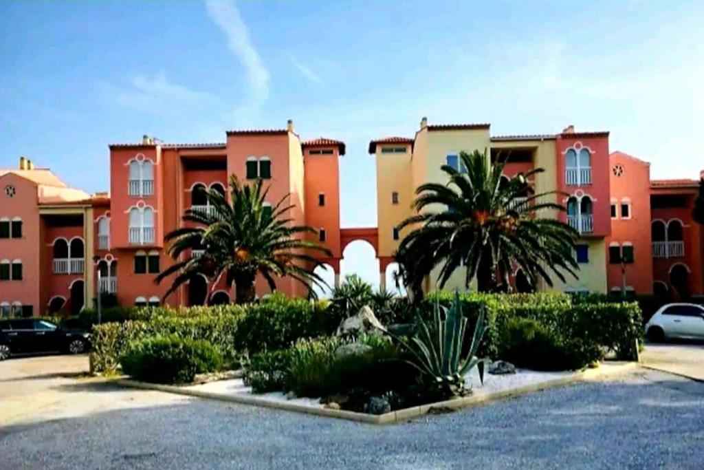 לה ברקרה Residence Pointe Vermeille - Charmant Studio Cabine Avec Jolie Vue Sur Le Lac Marin מראה חיצוני תמונה